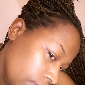 Meet your Posher, Agathe